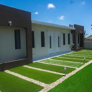 Apartamento Pavia's Centerpoint Oasis, Oranjestad
