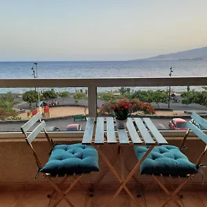 https://primera-linea-de-playa-con-vistas-al-mar-workation.in-canary-islands.com
